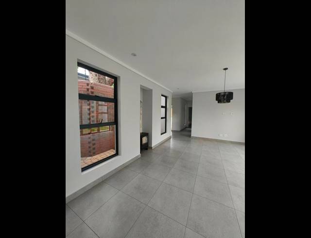 4 BEDROOM PROPERTY TO RENT IN ASHLEA GARDENS